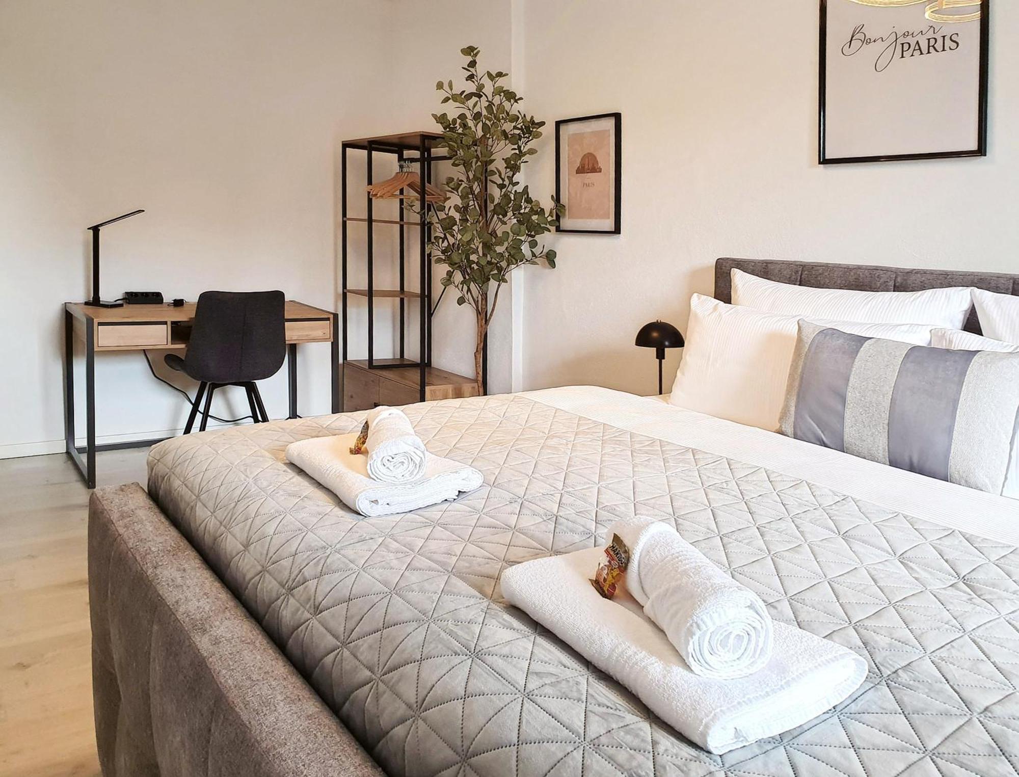 Livation - Apartments Hamm-Mitte - 2 Zi - Nespresso - Smarttv - Freewifi - Ausgestattete Kueche - 24H Check-In - Bis 4 Pers Pro Apartment Hamm  Ngoại thất bức ảnh